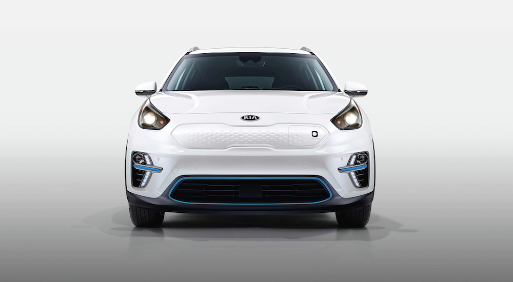 A white 2020 Kia Niro EV is shown from the front.